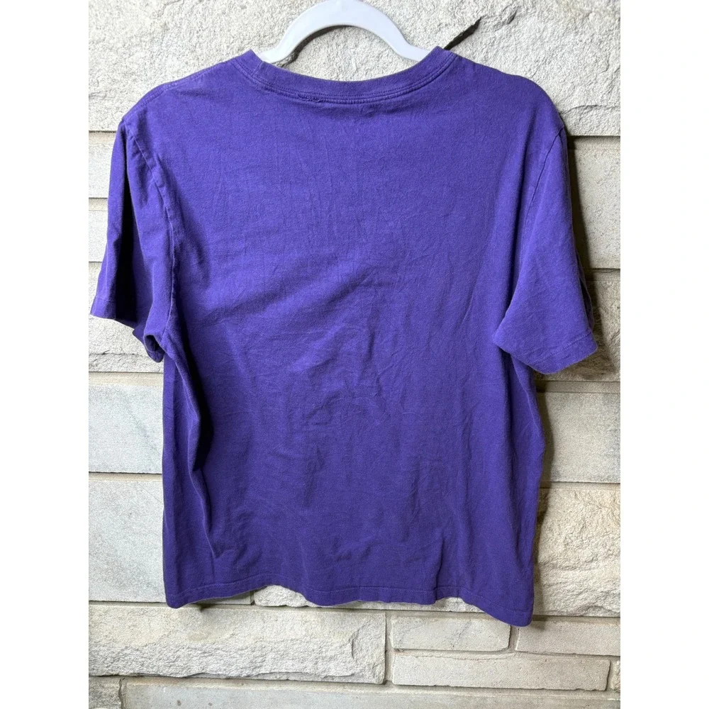 Nike LSU Tigers Mens Purple Graphic T-Shirt Medium Yellow Swoosh NCAA Collegiate